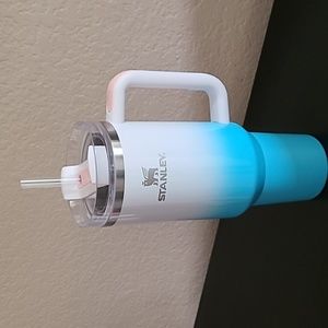 Stanley 40oz EUC exclusive ombre